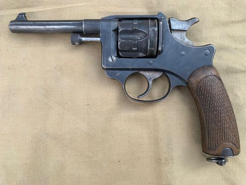 Revolver MAS mod 1892