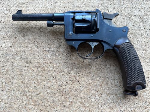 Revolver MAS mod 1892 (S1899)